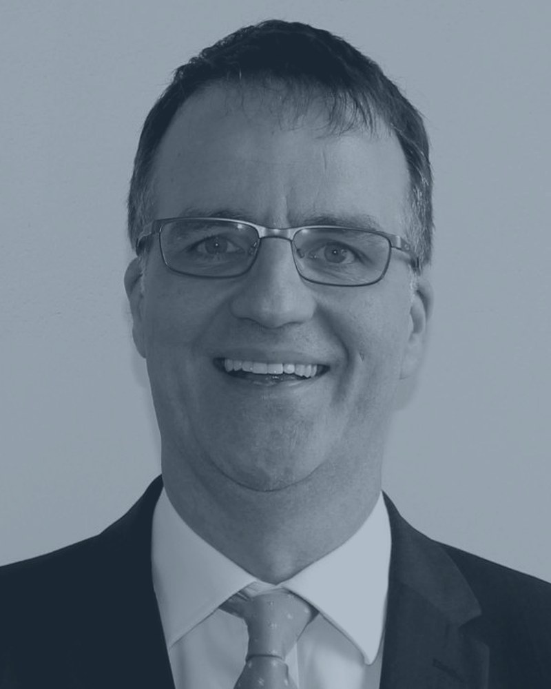 Huw Davies